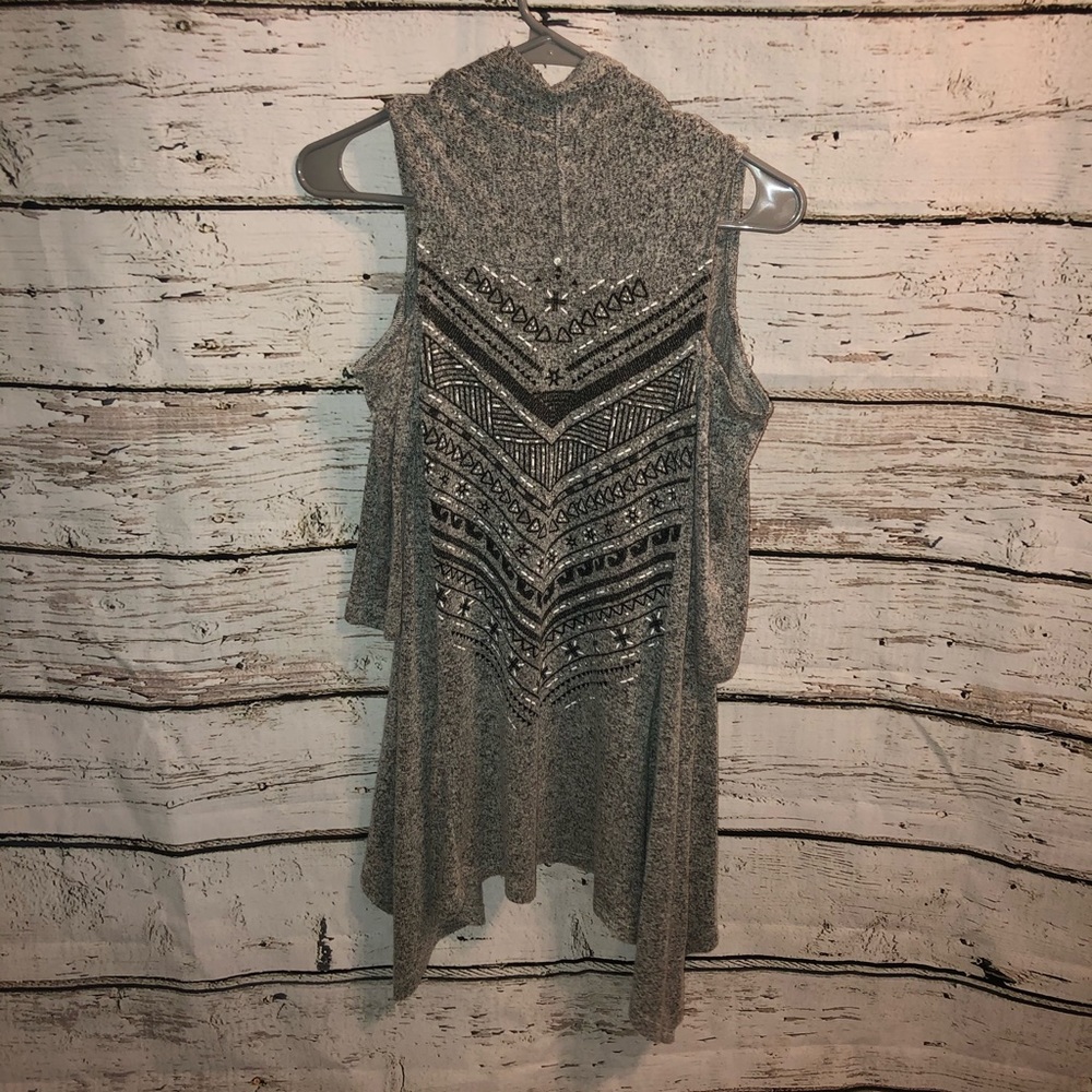 Sweater - Picture 2 of 2